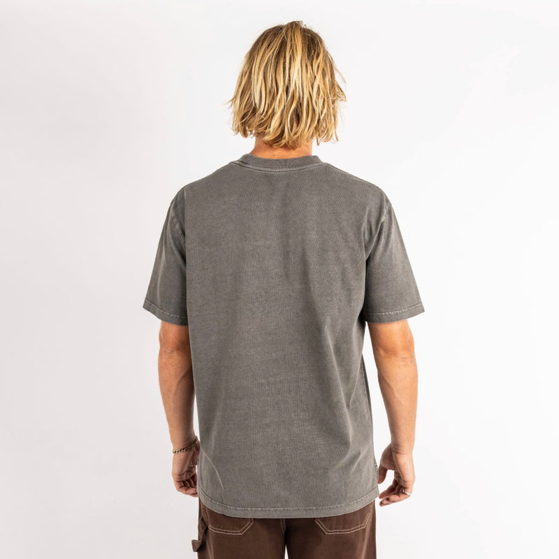 Quattro Regular Tee in Carbon