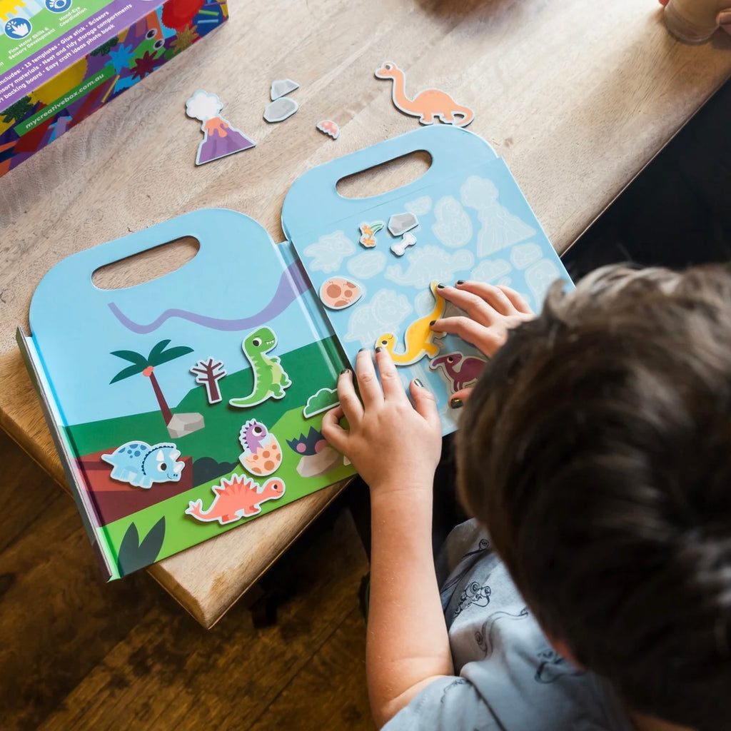 Dinosaur Magnetic Play Set