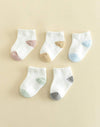 Minimalist baby socks