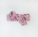 Pink Wattle Topknot
