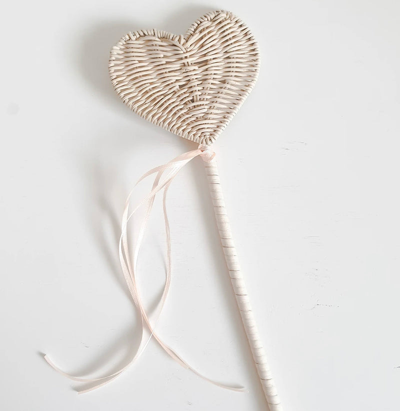 Rattan Sweetheart Wand